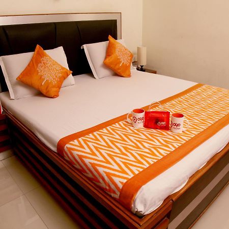 Oyo 2054 New Hotel Broadway Βαρανάσι Εξωτερικό φωτογραφία
