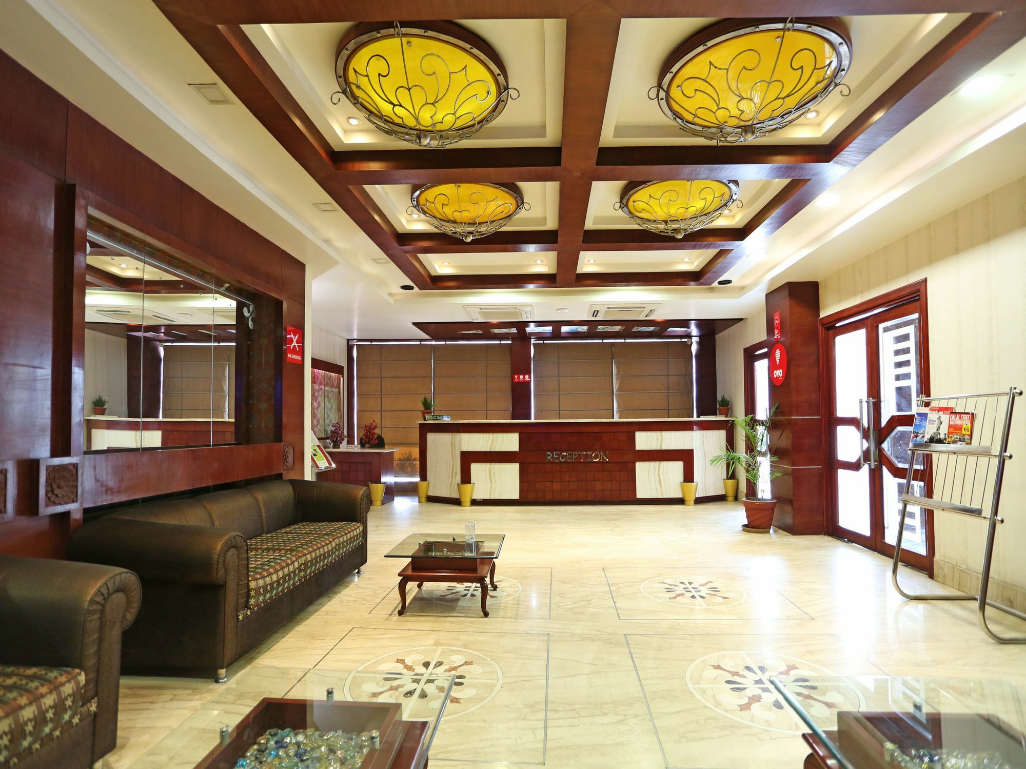 Oyo 2054 New Hotel Broadway Βαρανάσι Εξωτερικό φωτογραφία