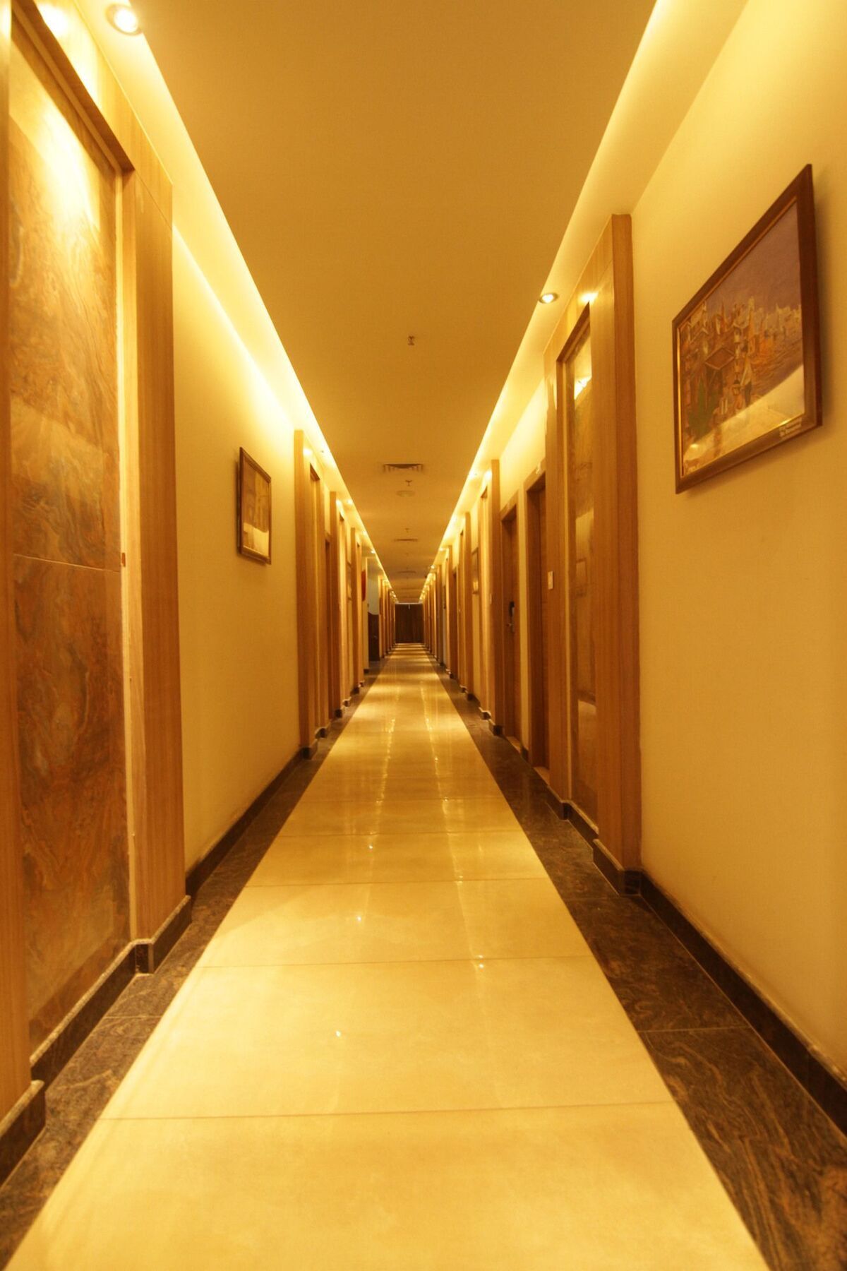 Oyo 2054 New Hotel Broadway Βαρανάσι Εξωτερικό φωτογραφία