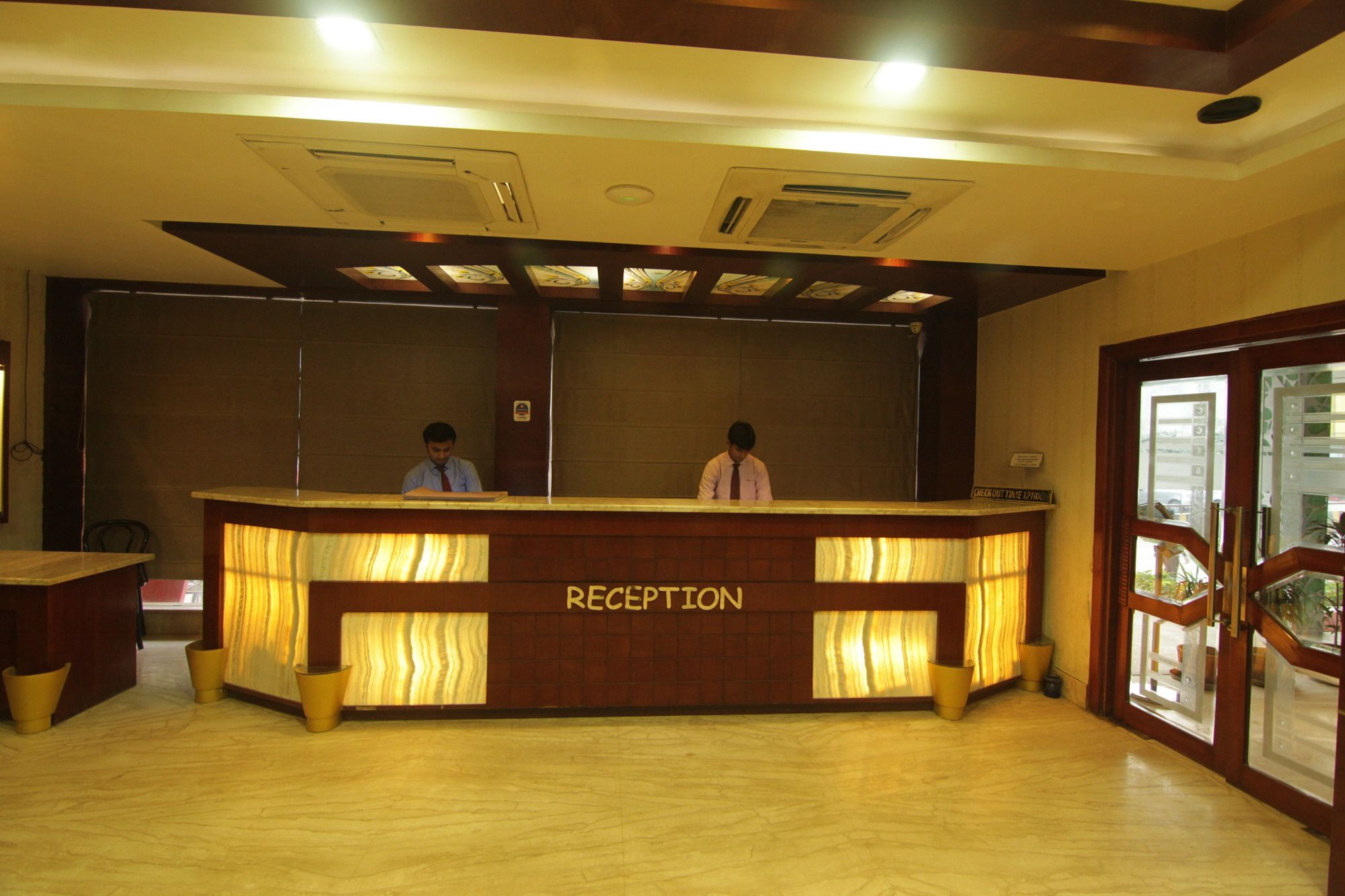 Oyo 2054 New Hotel Broadway Βαρανάσι Εξωτερικό φωτογραφία
