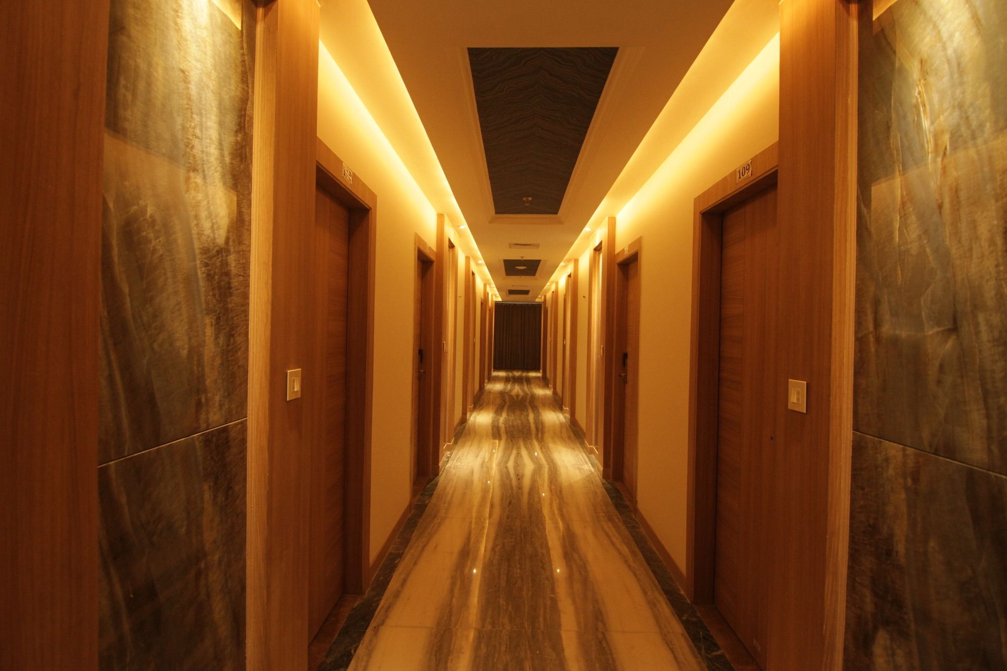 Oyo 2054 New Hotel Broadway Βαρανάσι Εξωτερικό φωτογραφία
